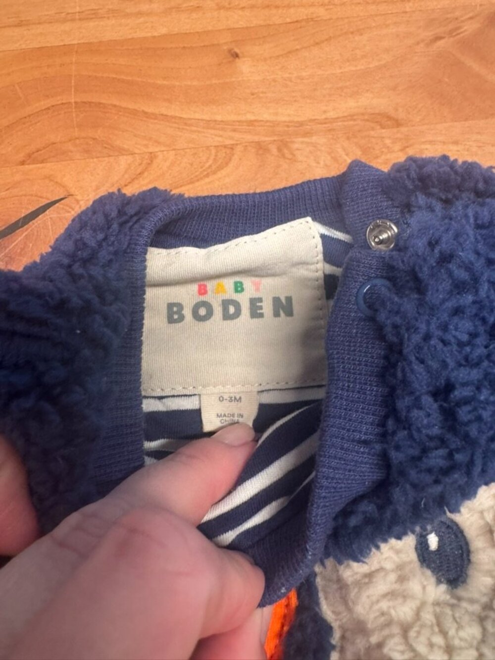 Boden Novelty Borg Sweatshirt Set Navy Penguin Never Worn 3-6 Months - Picture 4 of 7